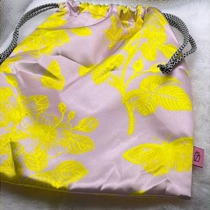 3/$9 Ipsy July 2023 Glam Bag/Refreshments Drawstring Bag - Pink and Yellow